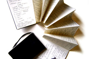 Illustration for the Work-Home-Life article Tips for Organizing Your Freelance Projects